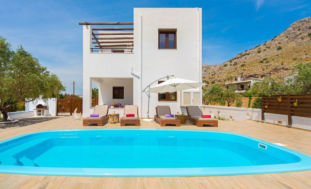 Melfe Villas