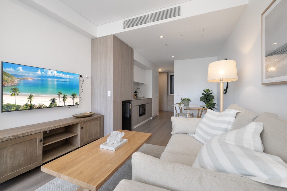 Bright Studio With Rooftop BBQ in Fremantle