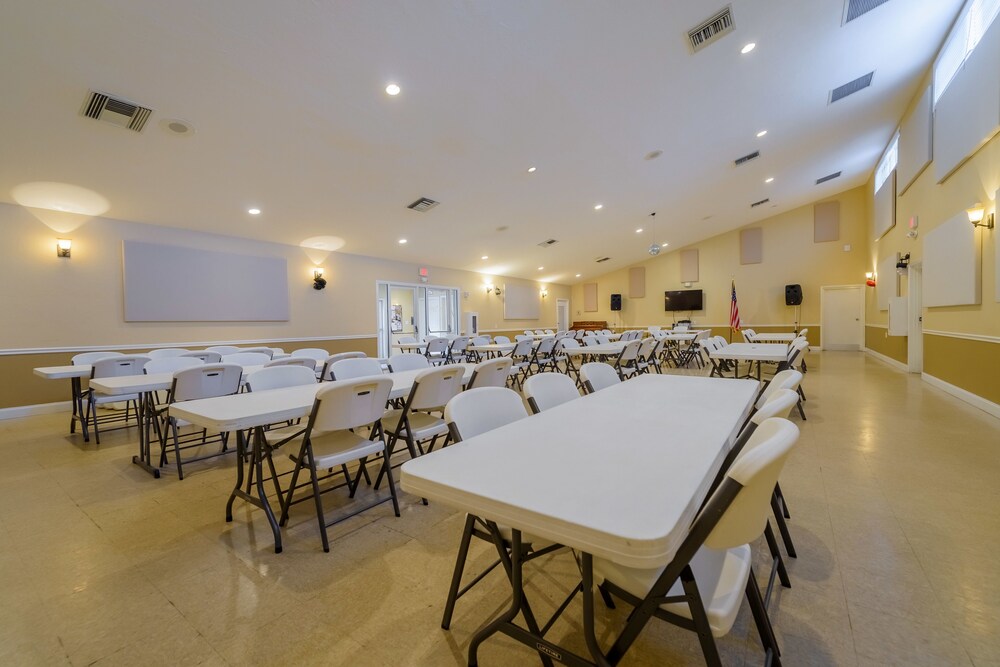 meeting & event spaces