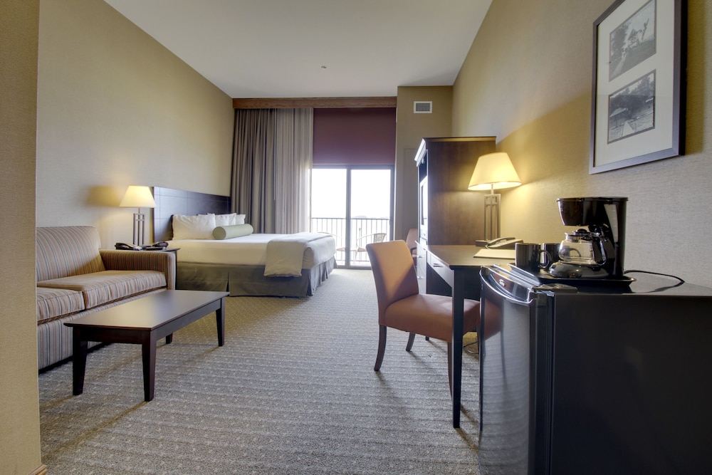 King's Pointe Waterpark Resort - Property Image 39