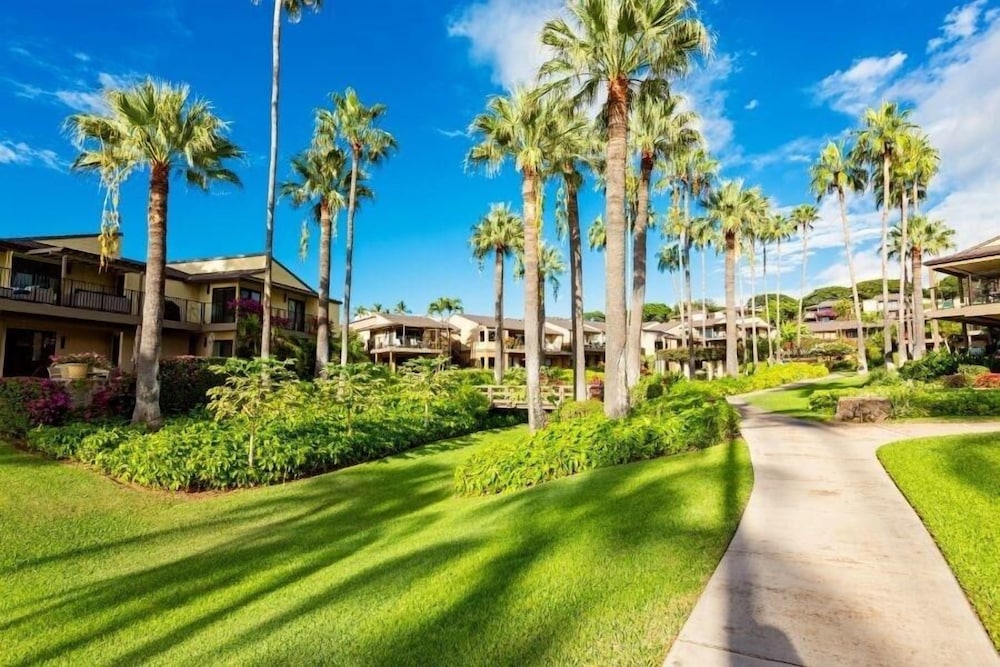 Wailea Elua, #2106 2 Bedroom Condo by RedAwning