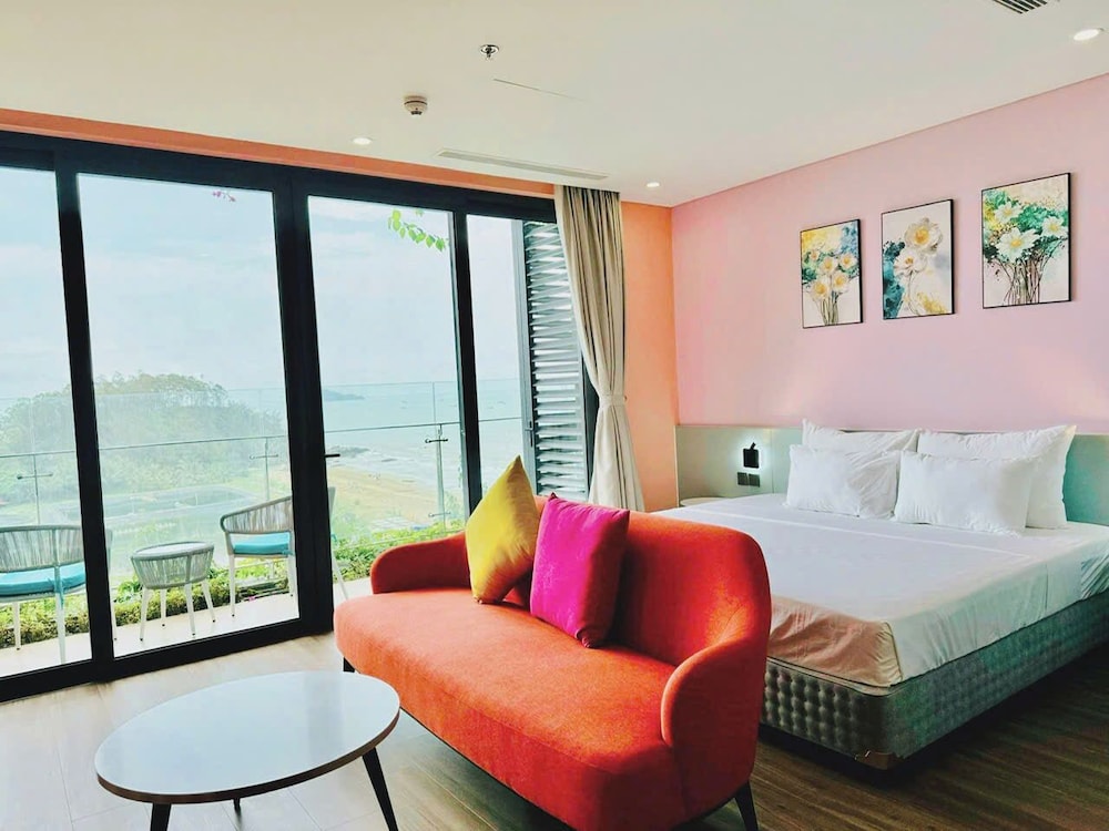 Flamingo Ibiza Party Resort