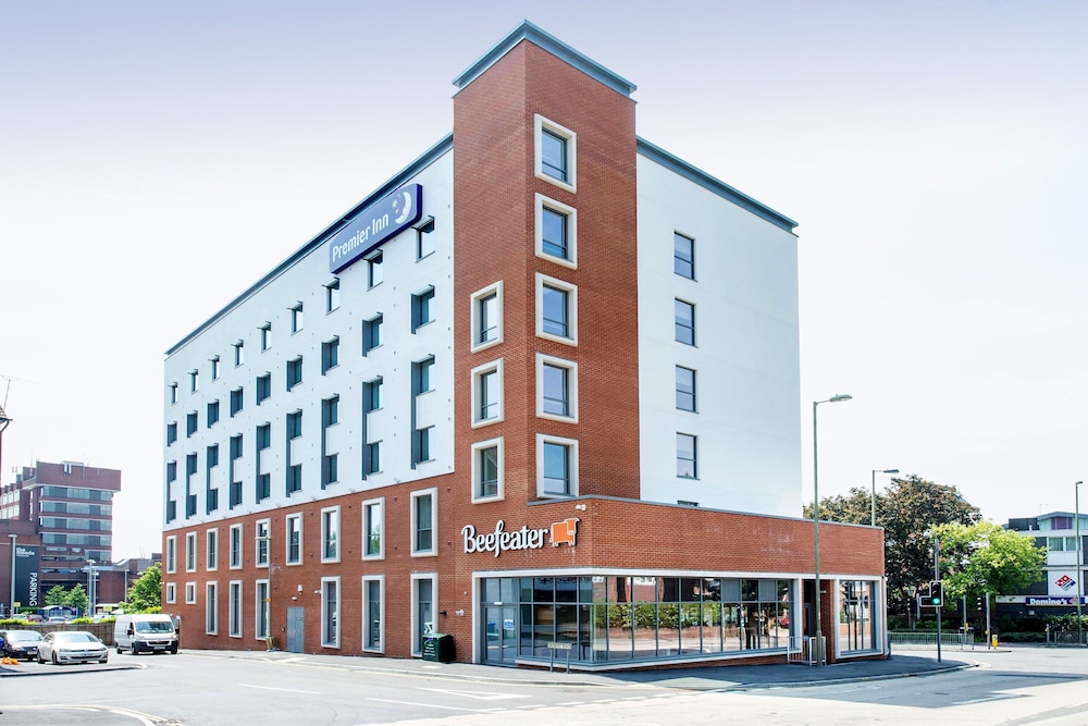 Premier Inn Farnborough Town Centre, photo 12