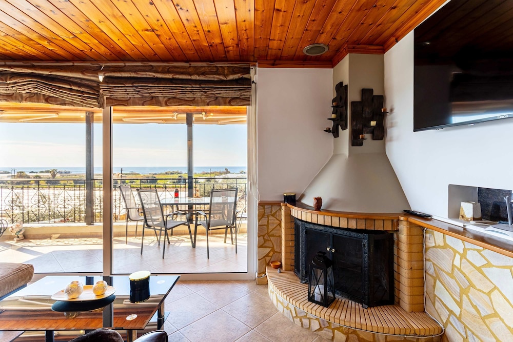 Filiatra Prive Escape - Seaview Nature Serenity