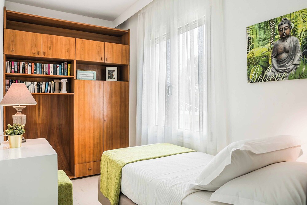 Villa Feinikas