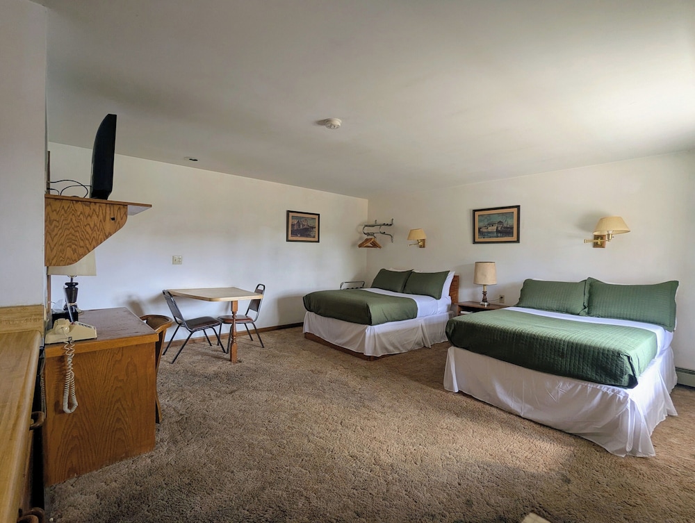 Cool City Motel