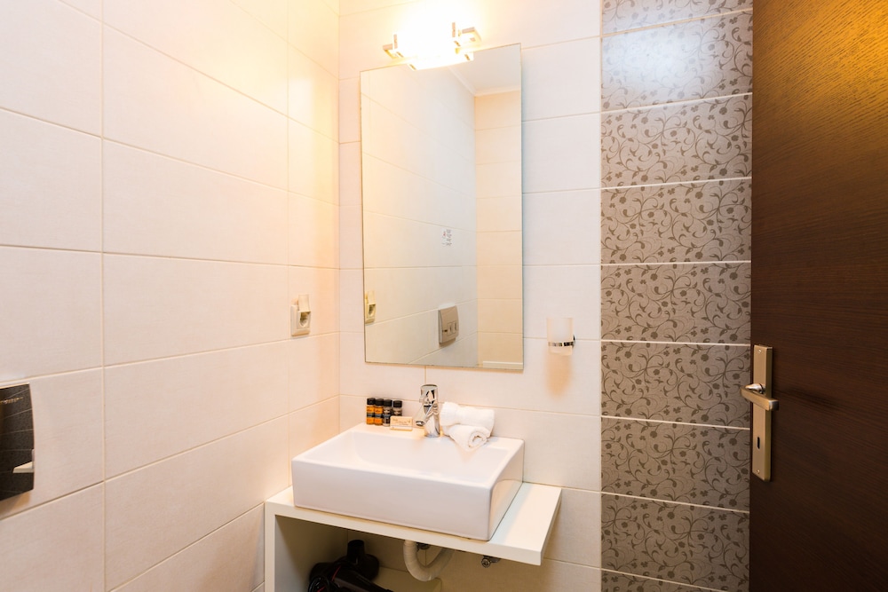 Pantheon Villas & Suites