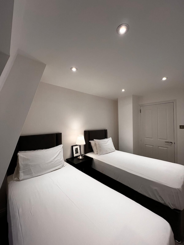 Mayfair Piccadilly Apartment