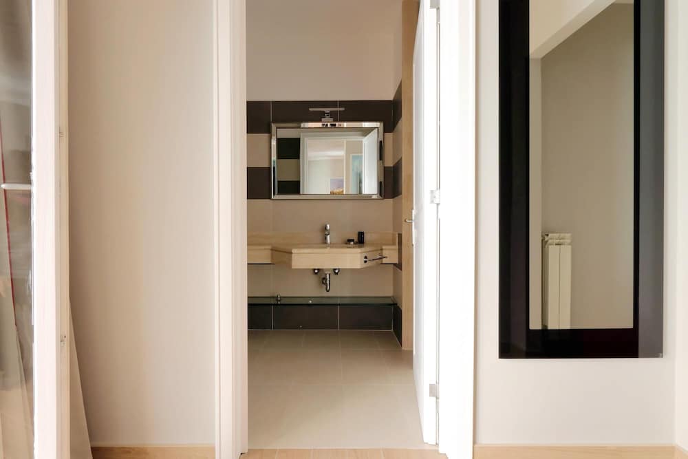 A7 Piazzetta Margutta A7 - My Extra Home