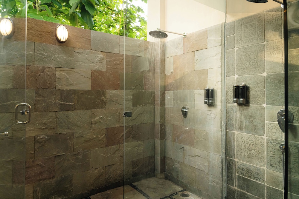Treepie Safari Lodge