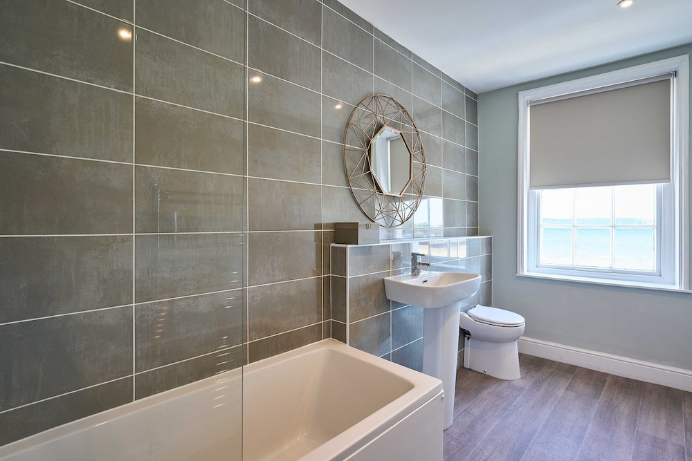 Host Stay Albert House