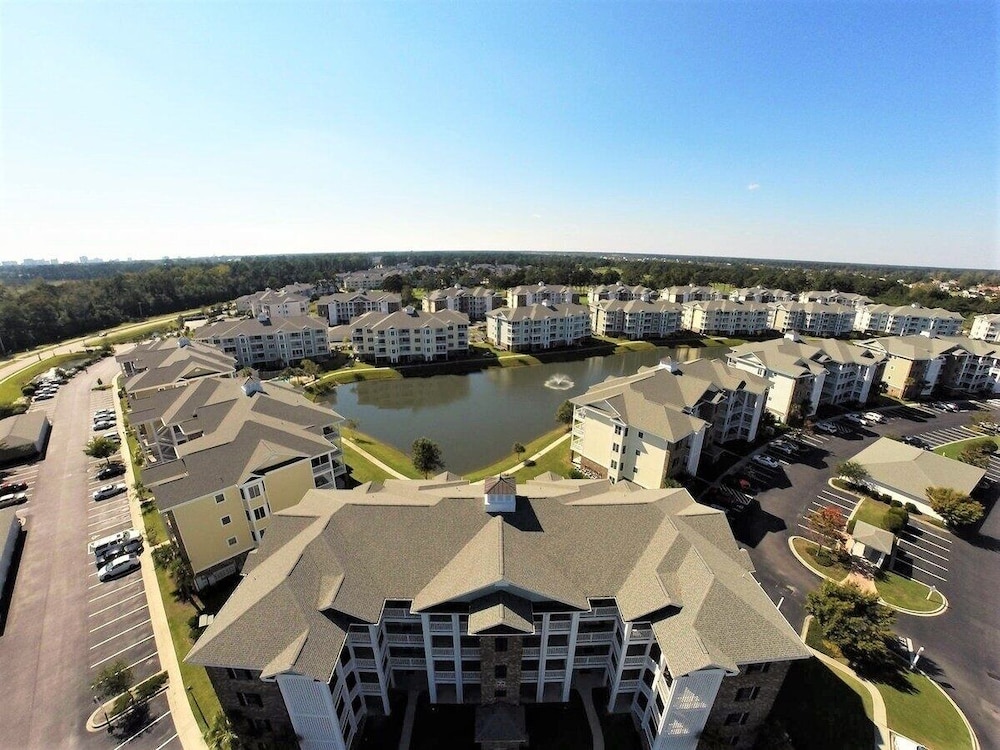Magnolia Pointe Luster Leaf 4847-101 3 Bedroom Condo
