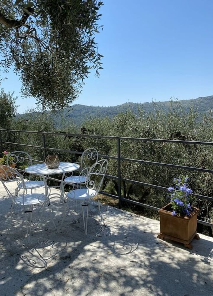Cosy Apartment in Dolcedo view 2