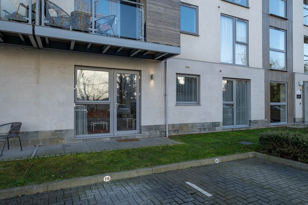 Alder House Serviced Apt. Maidenhead