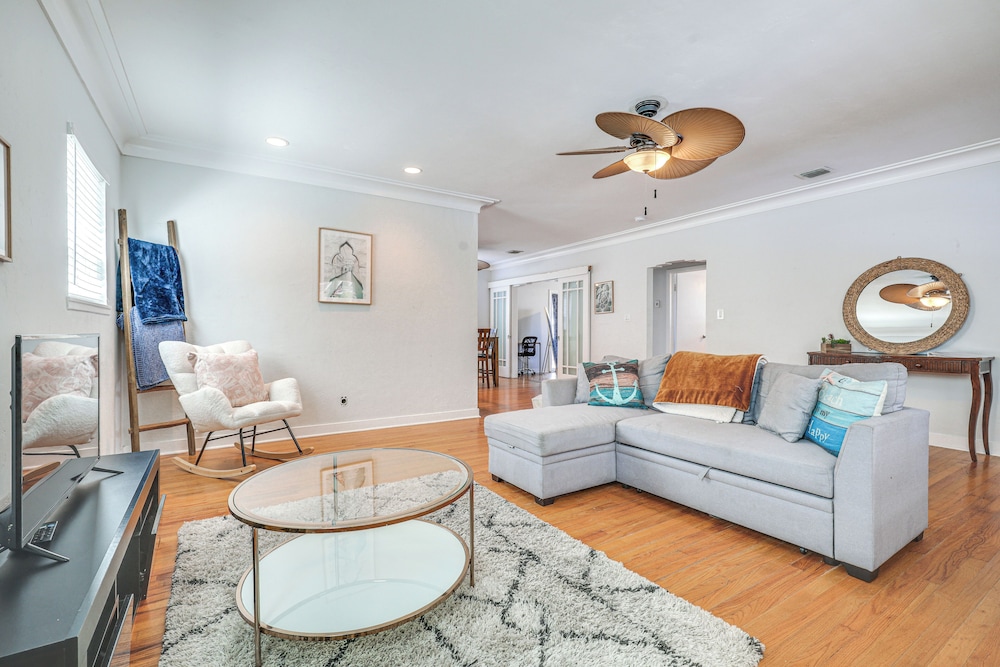 4 Mi to Beaches: Tranquil Fort Lauderdale Escape