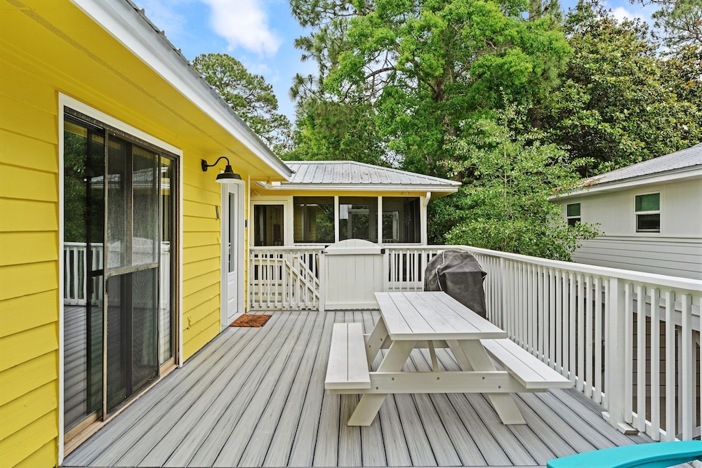 As You Like It by Avantstay Steps to Beach Bikes Sleeps 18