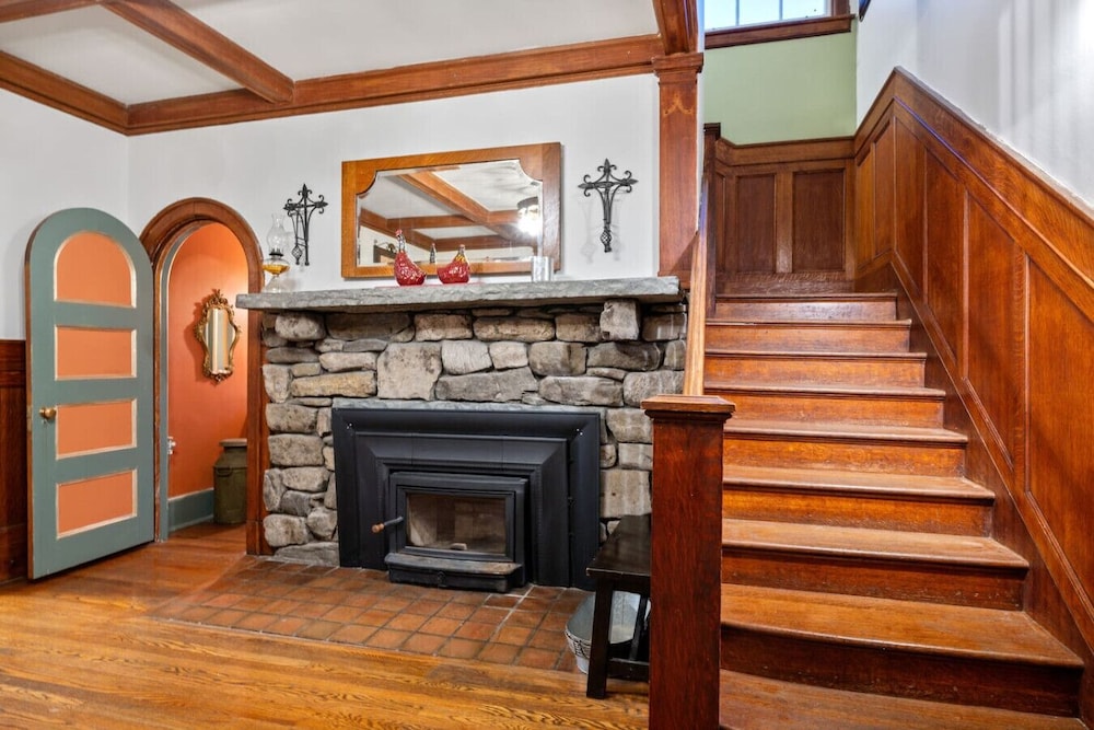 NEW 5 Trinity Pl Cornwall NY 12518