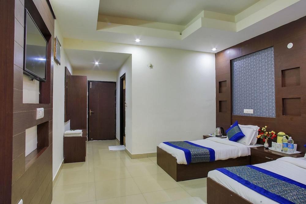 Hotel Maa Gayatri