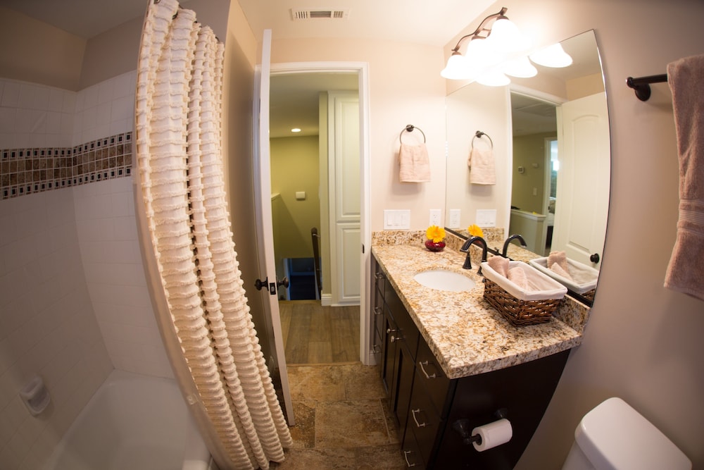 Orange County/Anaheim Vacations - Destination 01 - Property Image 10