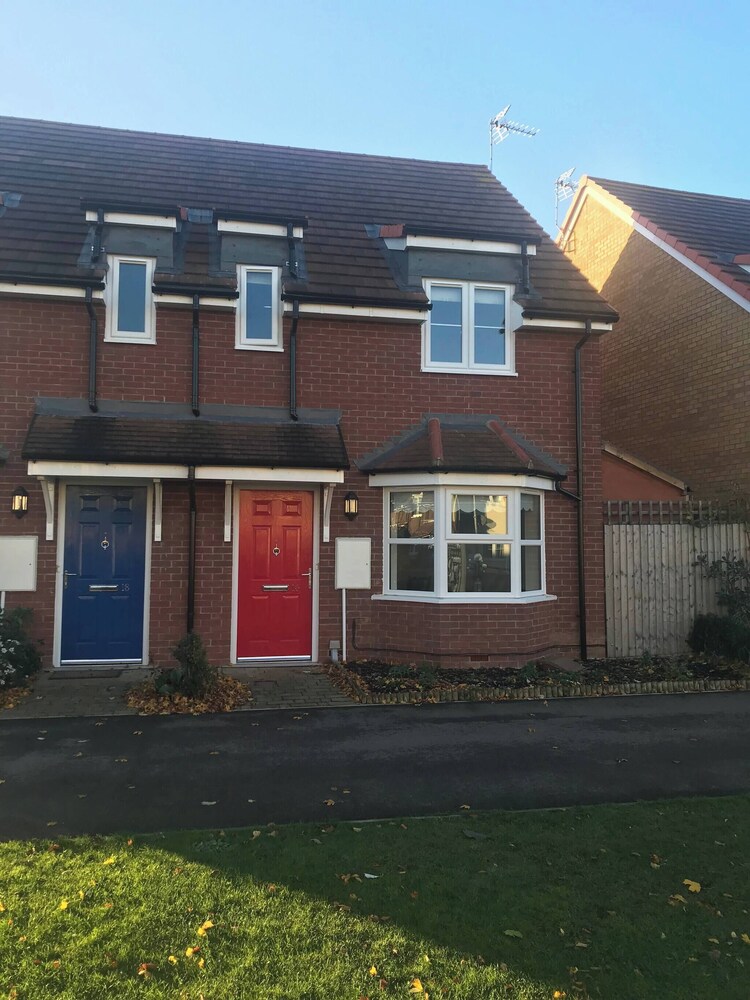 Modern 2 Bedroom House