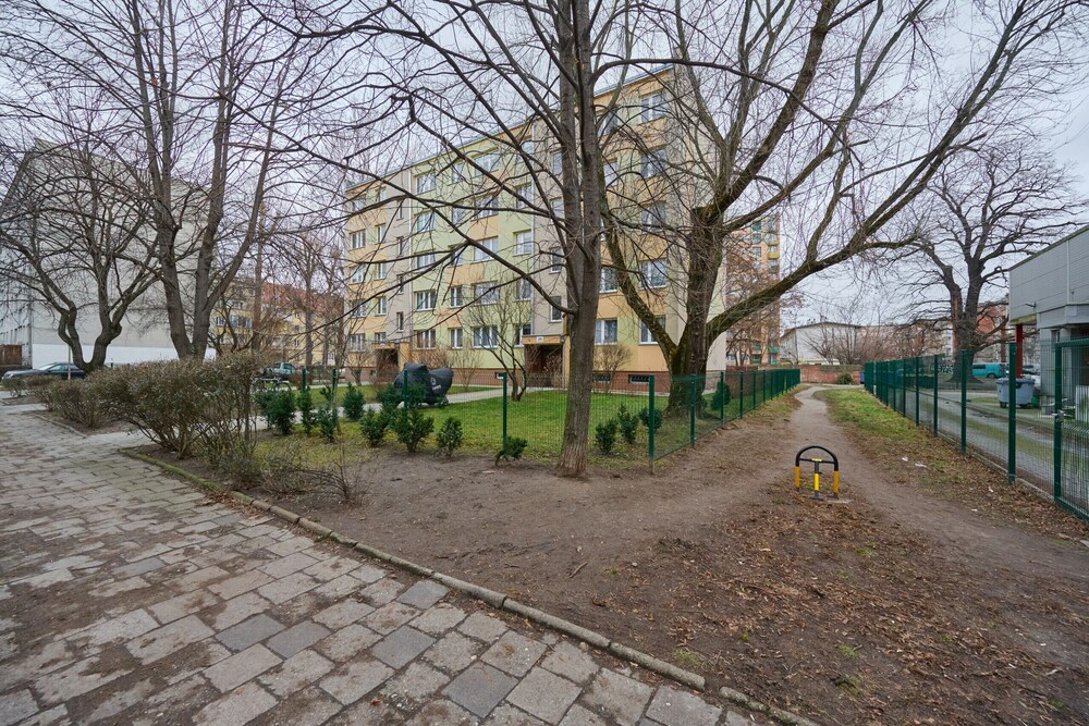 Zegadłowicza Riverside Studio by Renters view 5