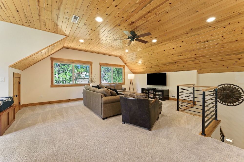 4 Catkin 4 Bedroom Home