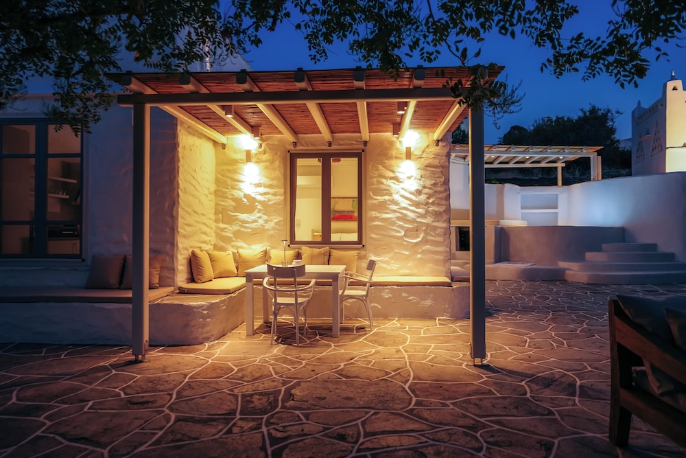 Rabagas Suites