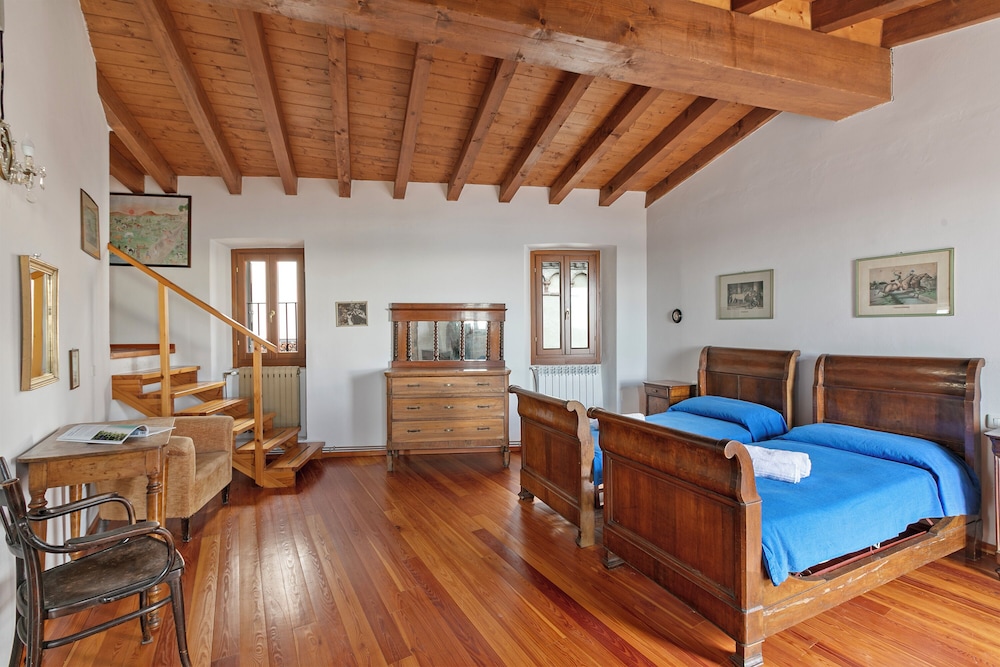 Teseo House - Lake View