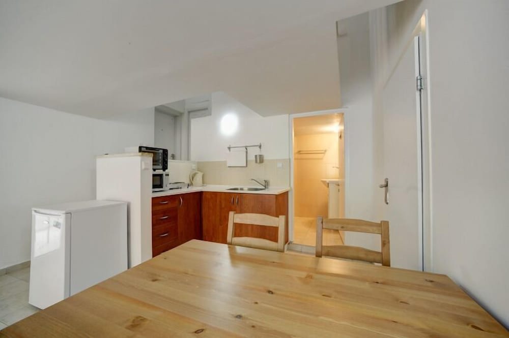 Sea Suites Apartments