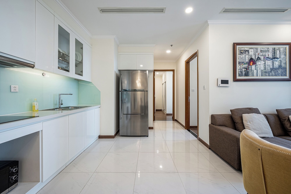 PD Pristine Apartment Landmark Plus