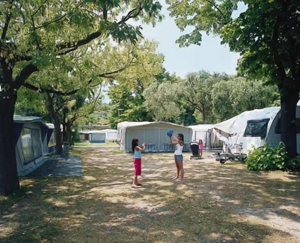 Camping Delfino