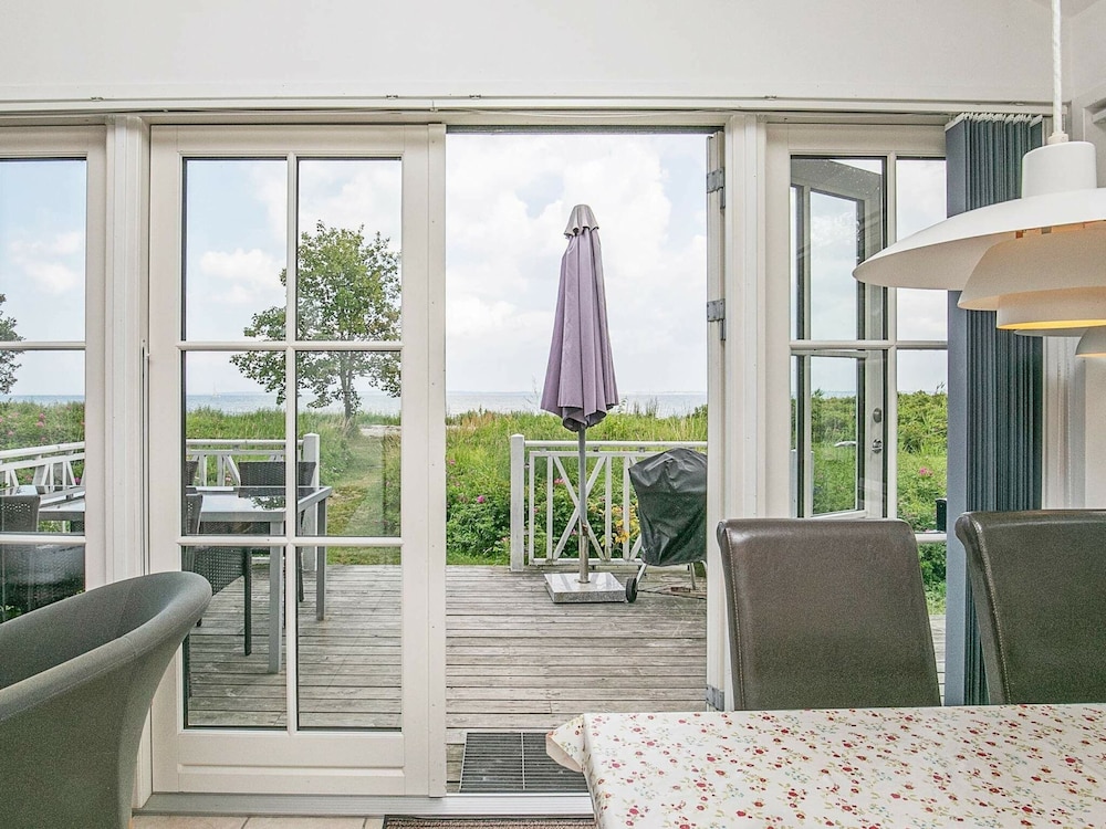 Seaside Escape at Elsehoved - By Traum Ferienwohnungen view 4