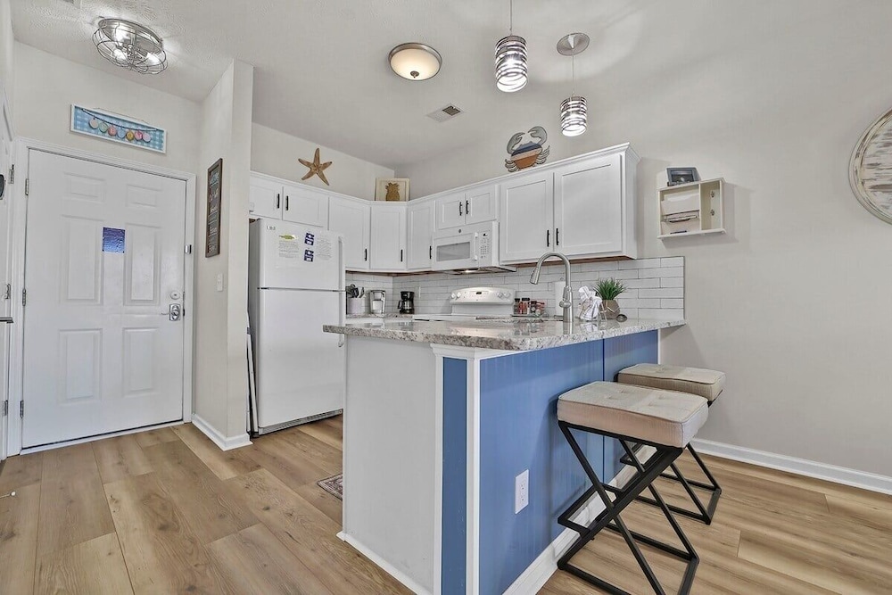 River Oaks 57c 2 Bedroom Condo