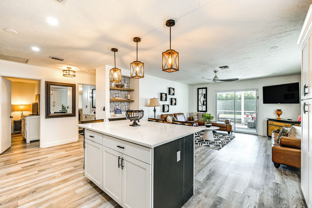 Private Pool & Hot Tub: Family Gem in Naples!