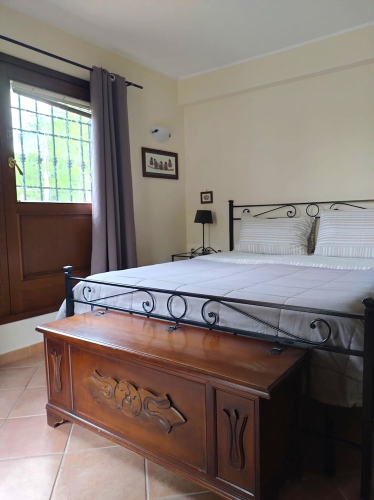 La Valle Dei Casali B&B