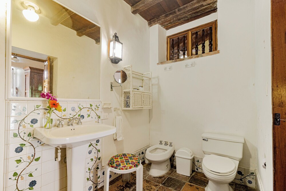 CASA 4CB-1 COLONIAL EN EL CENTRO ANTIGUO