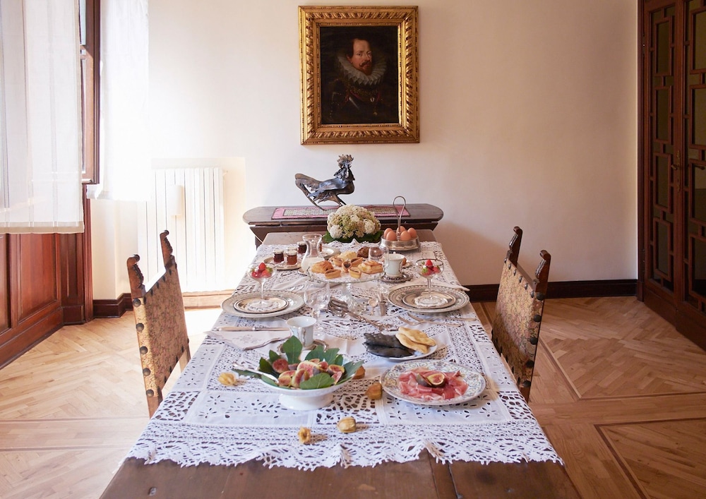 Casa Schirolli