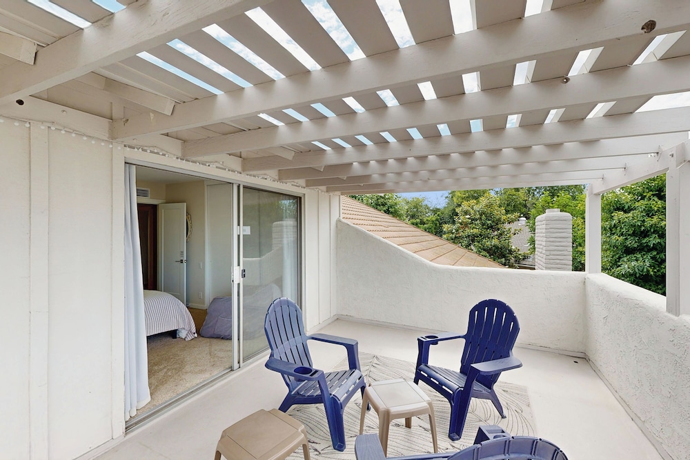 4BR Dog-friendly Home w/ Pool, Spa, Grill & A/C