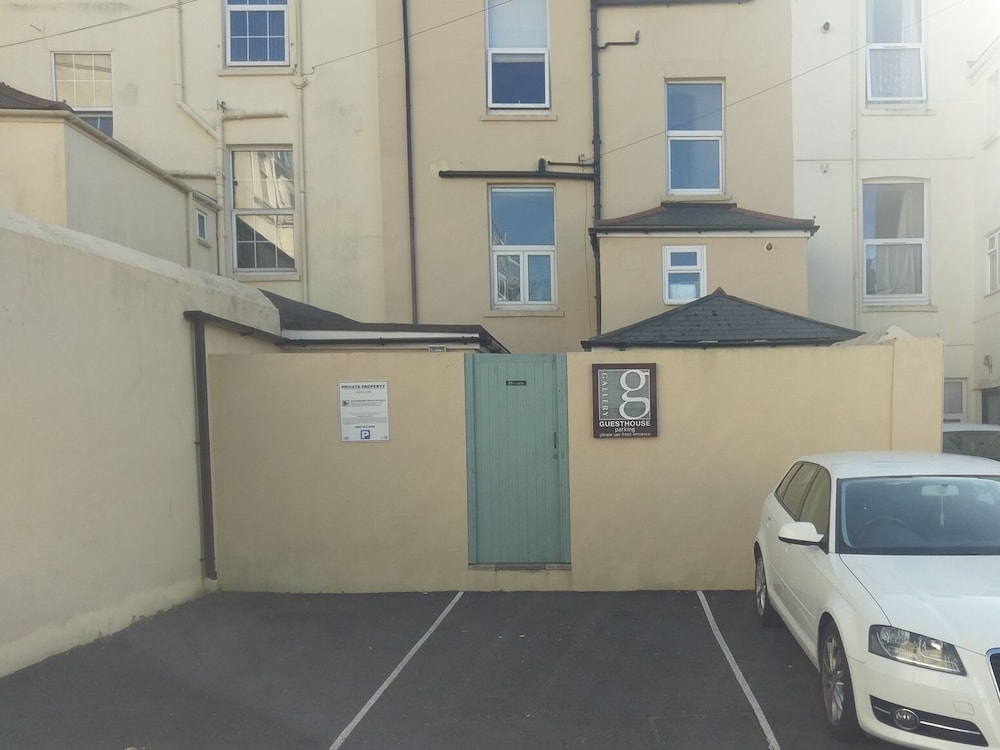 Gallery Guesthouse