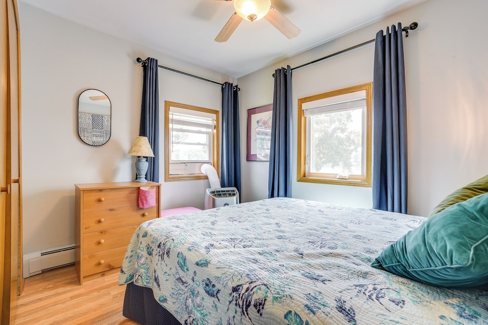 Kayaks, Rowboat & Game Room - Lake Gilead Getaway!