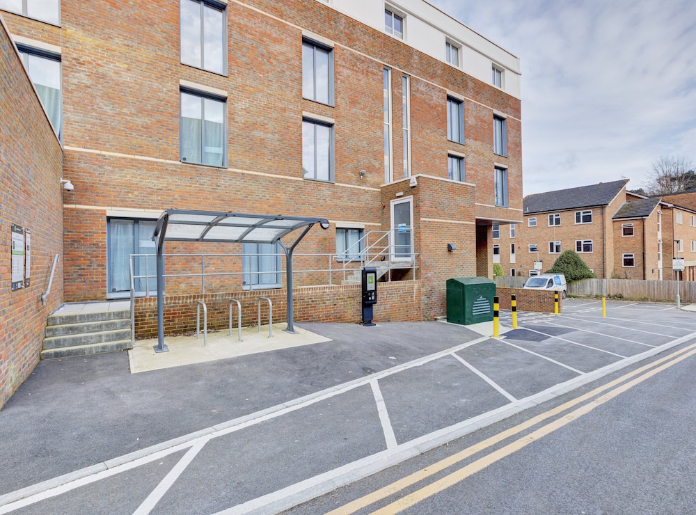 Premier Inn Haywards Heath 5