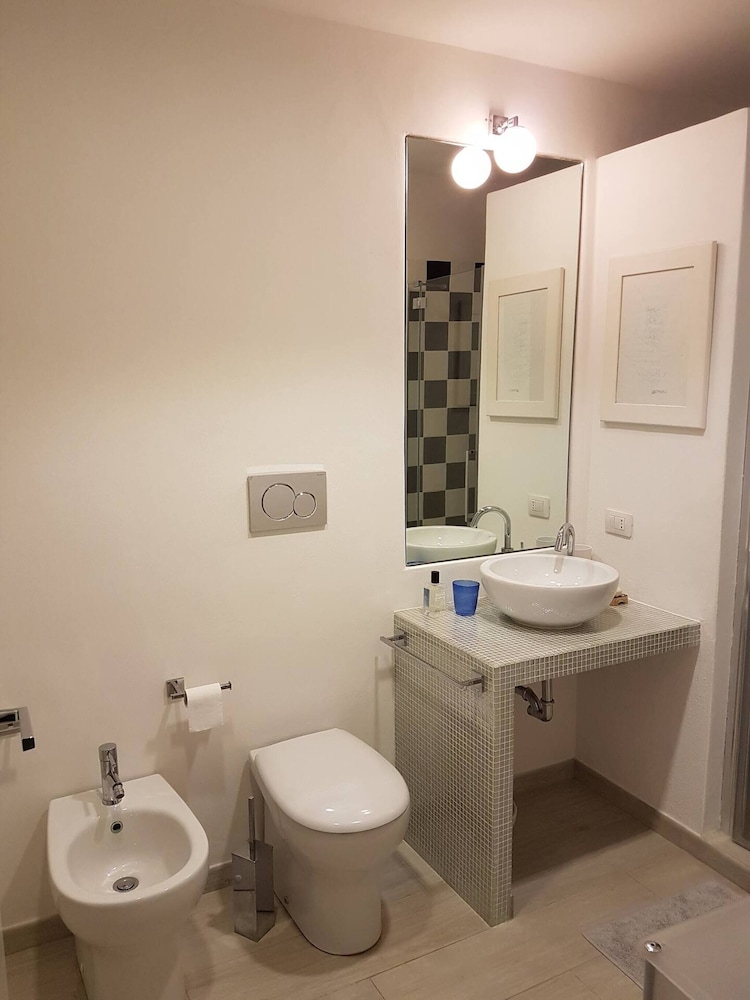 Charming Porto Santo Stefano Apartment With Pool Access