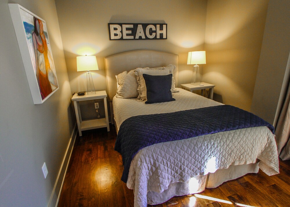 Rosemary Beach Rentals by Counts-Oakes