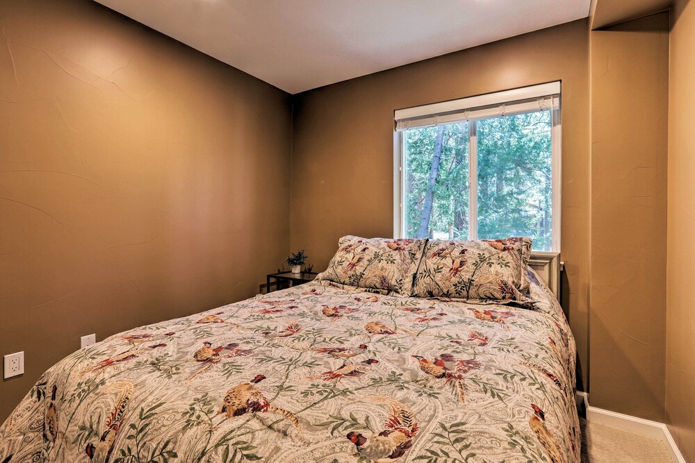 Lake Tahoe Vacations - Incline Village Home: 1 Mi to Skiing Beaches! - Property Image 20