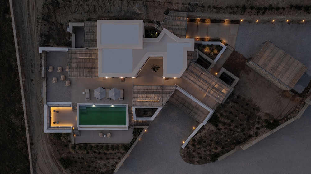 AVERA VILLAS