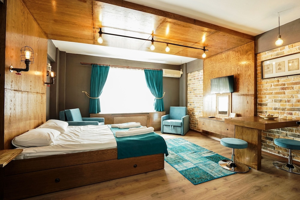 Cube Suitler - Image 22