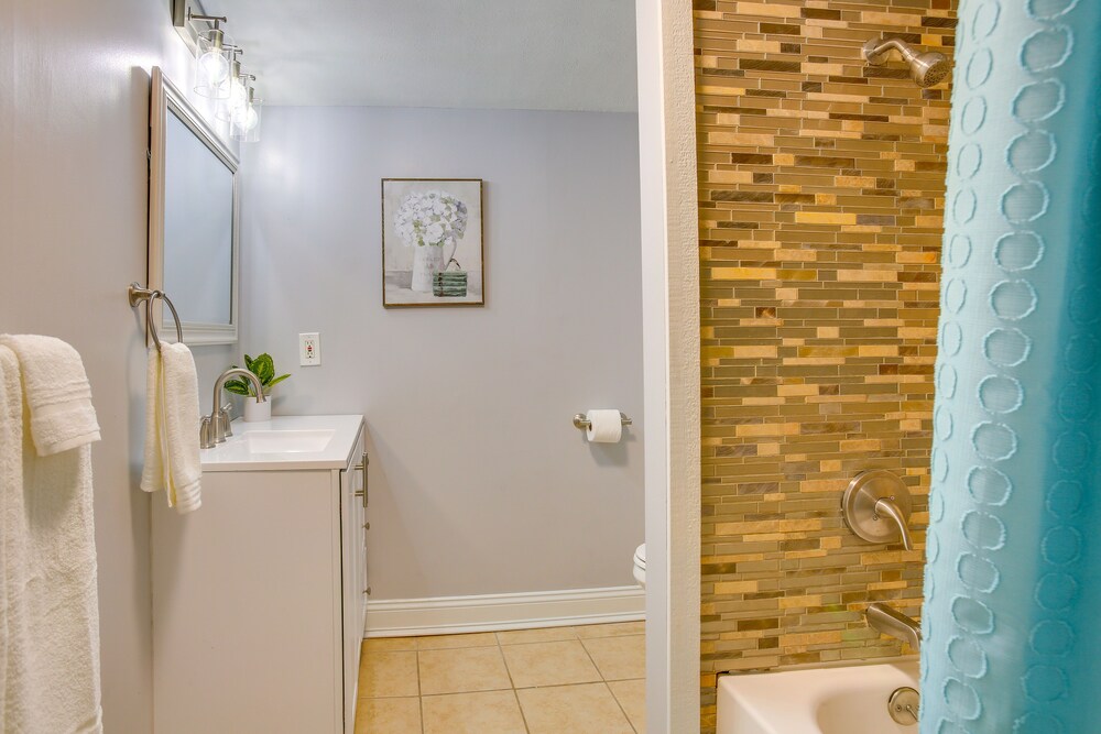 Cadillac Vacations - Charming Cadillac Retreat w/ Private Hot Tub! - Property Image 12