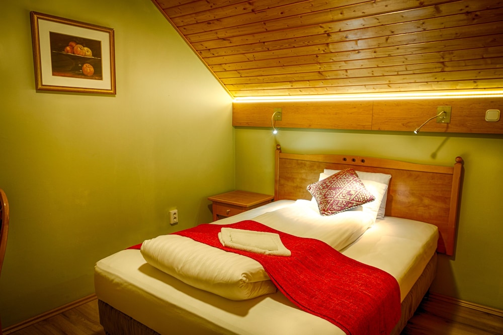Erdei Guesthouse