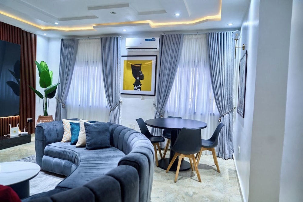 STBJ APARTMENT