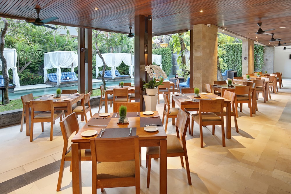 The Elysian Boutique Villa Hotel 31